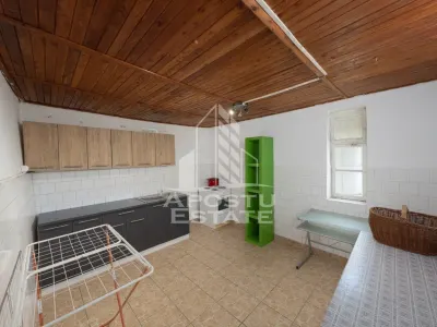 Casa de vanzare in Sandra, 5755 mp, teren, acoperis nou - foto 16