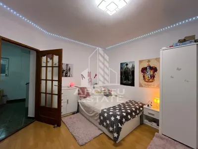 Casa individuala, 6 camere, 3 bai, garaj,acces auto, teren de 411 - foto 10