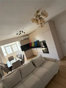 1 camera transformat in 2 camere, TOTUL NOU, Mobilat si Utilat, Independentei - Braila