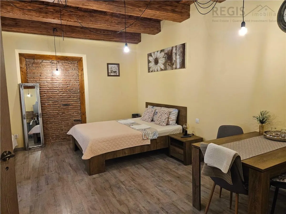 Studio Ultracentral Brasov - Michael Weiss - foto 1