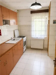 Apartament 2 camere | Decomandat | 2 Balcoane | Zona Racadau - foto 4