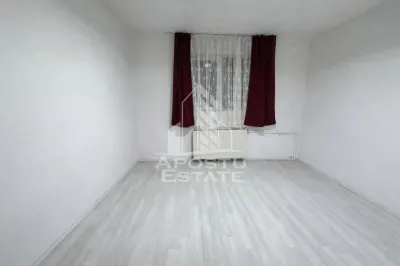Garsoniera , etaj 4/4, zona Sagului - foto 2