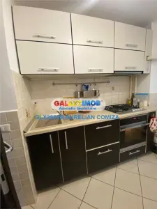 Inchiriere apartament 4 camere decomandat Piata Veteranilor - Bucuresti