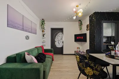 Apartament 3 camere de vanzare - PREMIUM - Metrou Aparatorii Patriei - Bucuresti