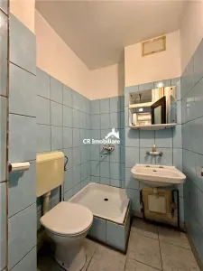Apartament 4 camere Democratiei/ Centrala Proprie - foto 6