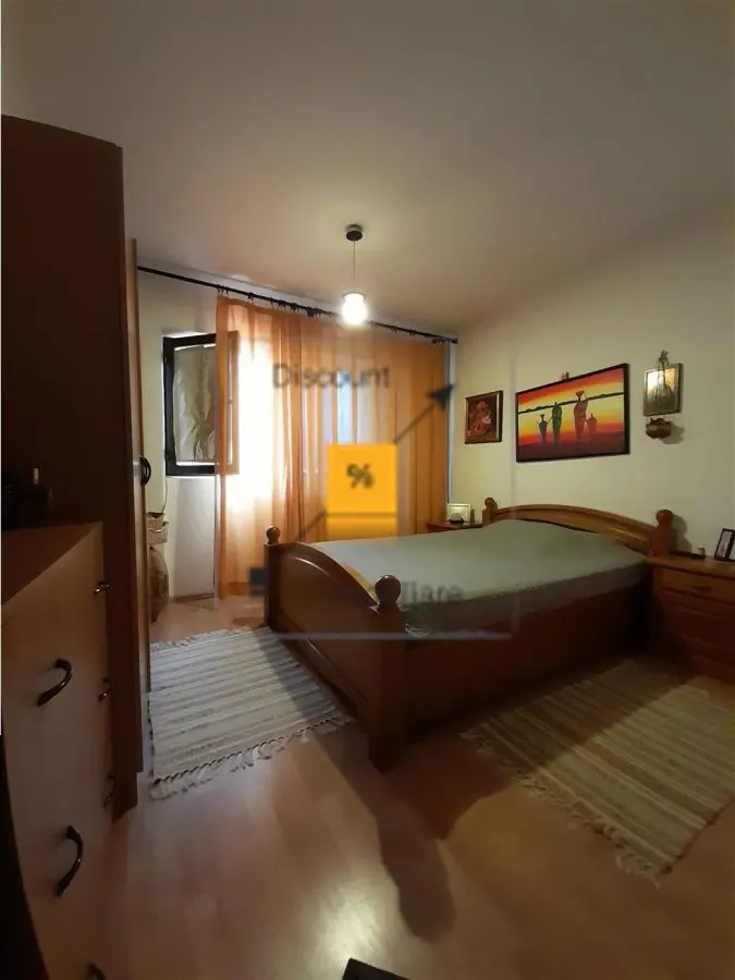 Apartament 2 camere b-dul Bucuresti - foto 1