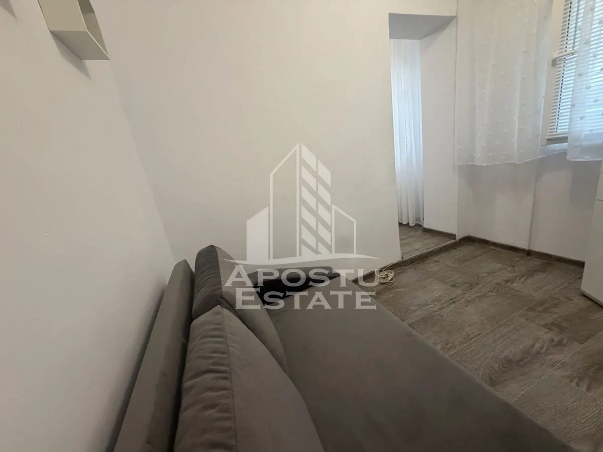 Garsoniera de vanzare, renovata , Zona Lipovei - foto 2