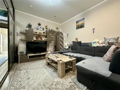 Apartament cu 3 camere mobilat si utilat la parter in Giroc la asfalt. - foto 2