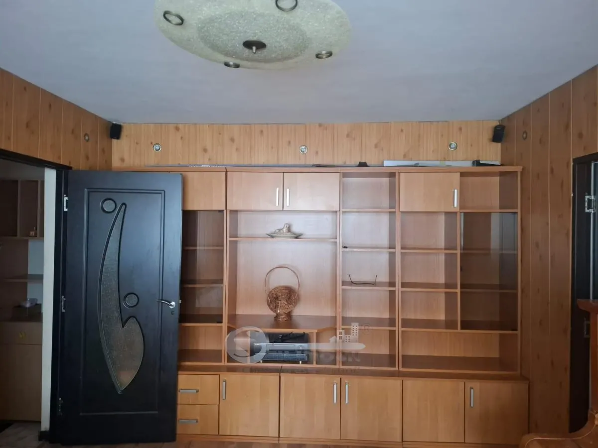 Apartament 3 camere semidecomandat 68 mp de închiriat Cantemir - foto 16