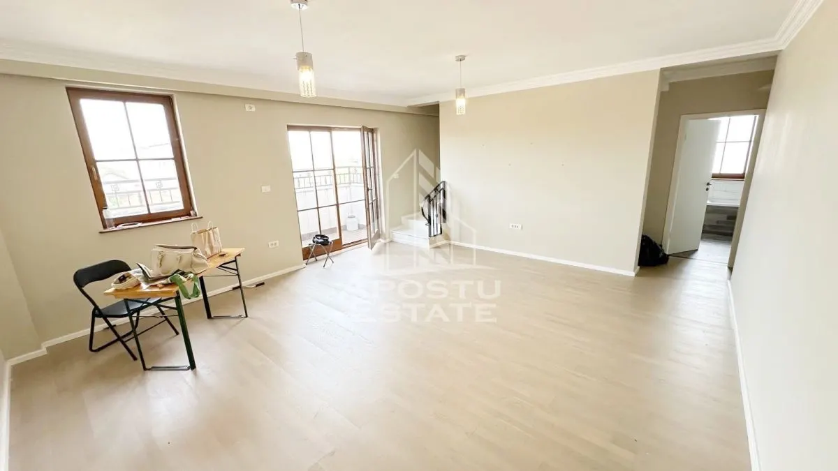 Penthouse 3 camere de vanzare, 97mp utili + balcon -Giroc - foto 1