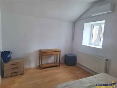 Resedinta/ spatiu profesional de inchiriat, Ghimbav – Central - foto 14