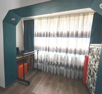 Apartament de vanzare, 4 camere, 2 bai, etajul 1, centrala proprie, Lipovei - foto 7