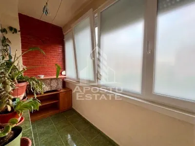Apartament cu 2 camere de vanzare, zona Circumvalatiunii, Timisoara - foto 3
