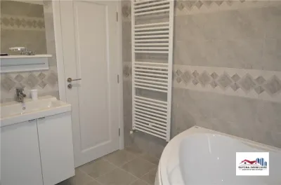 Apartament Nou 2 Camere si Parcare Privata de Inchiriat Zona Unirii - foto 9