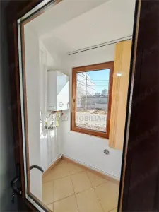 Apartament 3 camere de vanzare cu garaj - foto 5