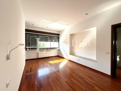 Apartament 4 Camere | Zona Dorobanti | Partial mobilat | Terasa - foto 13