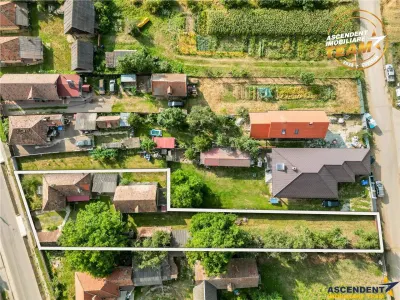 Casa cu teren generos de 1.315 mp, bucatarie de vara complet renovata si acces din doua strazi – Cernat, jud. Covasna - foto 3