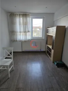 Investitie sigura , 2 garsoniere independente ,Etaj 1  langa Bega Bujorilor Sagului - foto 5