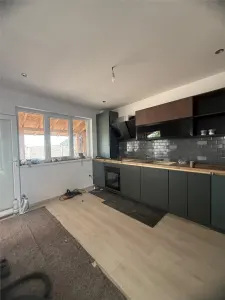 MOSNITA- ZONA EXCELENTA-FIECARE DORMITOR CU BAIE - Mosnita Noua