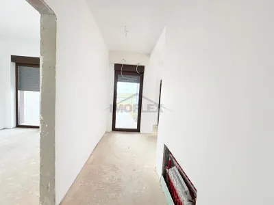APARTAMENT PENTHOUSE 3 CAMERE DE VANZARE BRAYTIM - foto 4