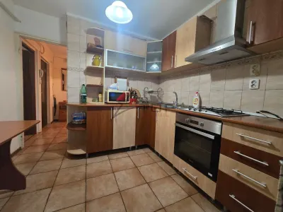 Apartament 3 camere Decomandat - Frumoasa - foto 6