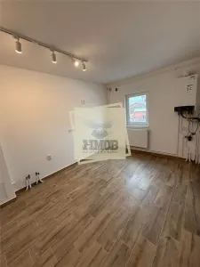 Apartament 3 camere 2 bai etaj 1 Strand - Sibiu
