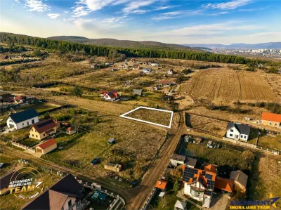 FILM!Teren intravilan cu priveliste, Sancraiu, Szalomer, Covasna - Sancraiu