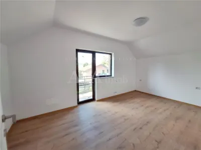 Vila noua din caramida, 130 mp utili – Teren 480 mp | Zona Ura - foto 12
