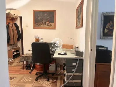 Apartament 3 camere decomandat Centru -Tg Cucu - foto 8