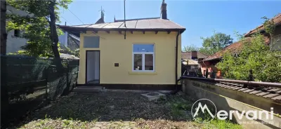 Casa cu 2 camere de vanzare in Campina - Campina