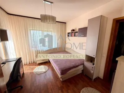 Vila 4 camere, in Ploiesti, zona Albert. - foto 19