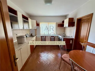 Vila 4 camere, in Ploiesti, zona Albert. - foto 20