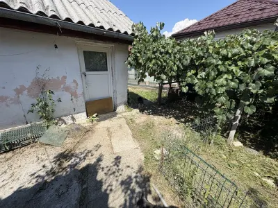 Pret Bomba | Casă 3 camere in Lăbușești - Bacov | Teren 655 mp - foto 7