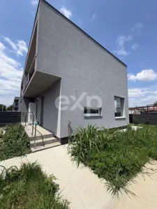 Ultimul Duplex Disponibil în Mărăcineni - Maracineni