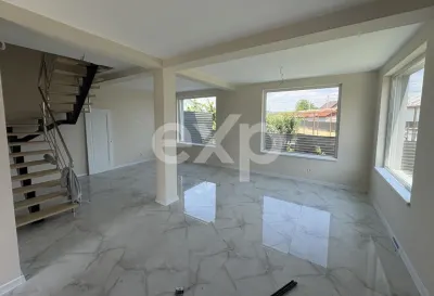 Ultimul Duplex Disponibil în Mărăcineni - foto 3
