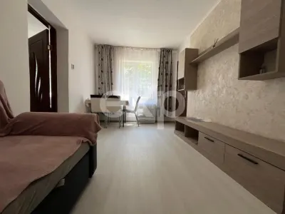 Vanzare 2 camere mobilat si utilat modern parter central Gaesti - Gaesti
