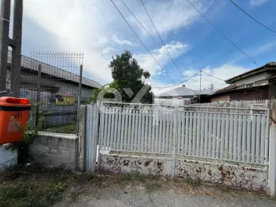Casa cu 4 camere si baie + teren 567 mp pe Nicolae Balcescu in Gaesti - foto 8
