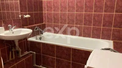 Vanzare apartament 2 camere Fratii Golesti - foto 7