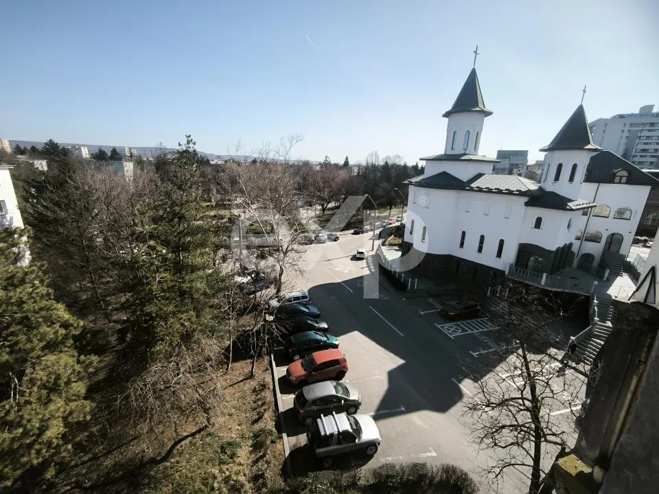 EXPO-PARC | Apartament 3 camere | Semidecomandat - foto 9