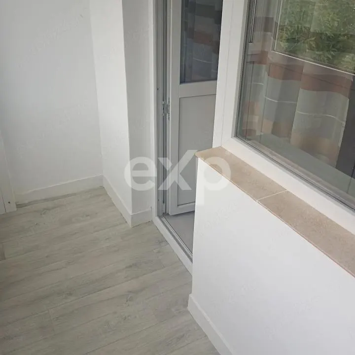 Vânzare apartament 2 camere  Central - foto 7