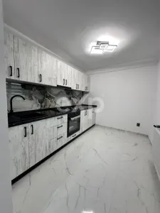 Apartament de vânzare – 3 camere , Micro 8 ,et 1 - foto 9