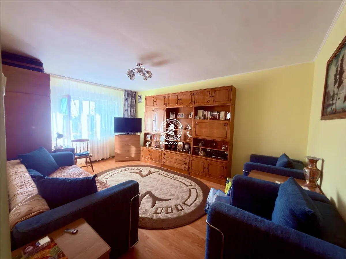 Apartament o camera Nicolina, etaj intermediar - foto 1