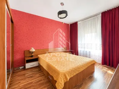 Apartamenbt 2 camere zona UTA - Arad