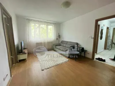 Apartament 3 camere, Tudor Vladimirescu, 63mp, semi-decomandat - Iasi
