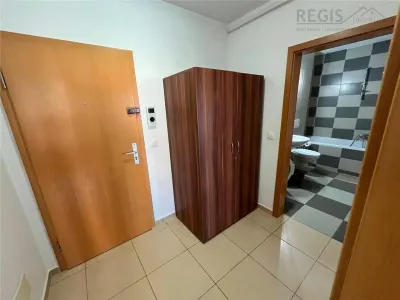 Avantgarden Coresi- 2 Camere | Dressing | Parcare | 3 minute Autobuze - foto 10