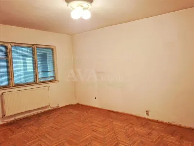 Apartament cu 3 camere decomandat, 65 mp – Cartierul Nord | 2 balcoane - Bacau