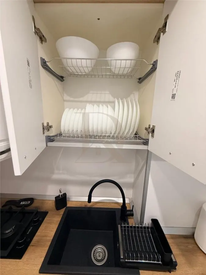 Prima Inchiriere! Centru Hala Centrala , 2 camere , totul nou ! - foto 19