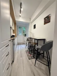 Prima Inchiriere! Centru Hala Centrala , 2 camere , totul nou ! - foto 6