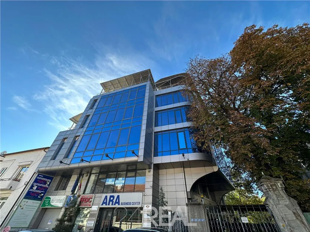 Inchiriere spatii de birouri in zona Dacia - foto 1