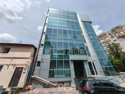 Inchiriere cladire de birouri in zona Vitan Mall - Bucuresti